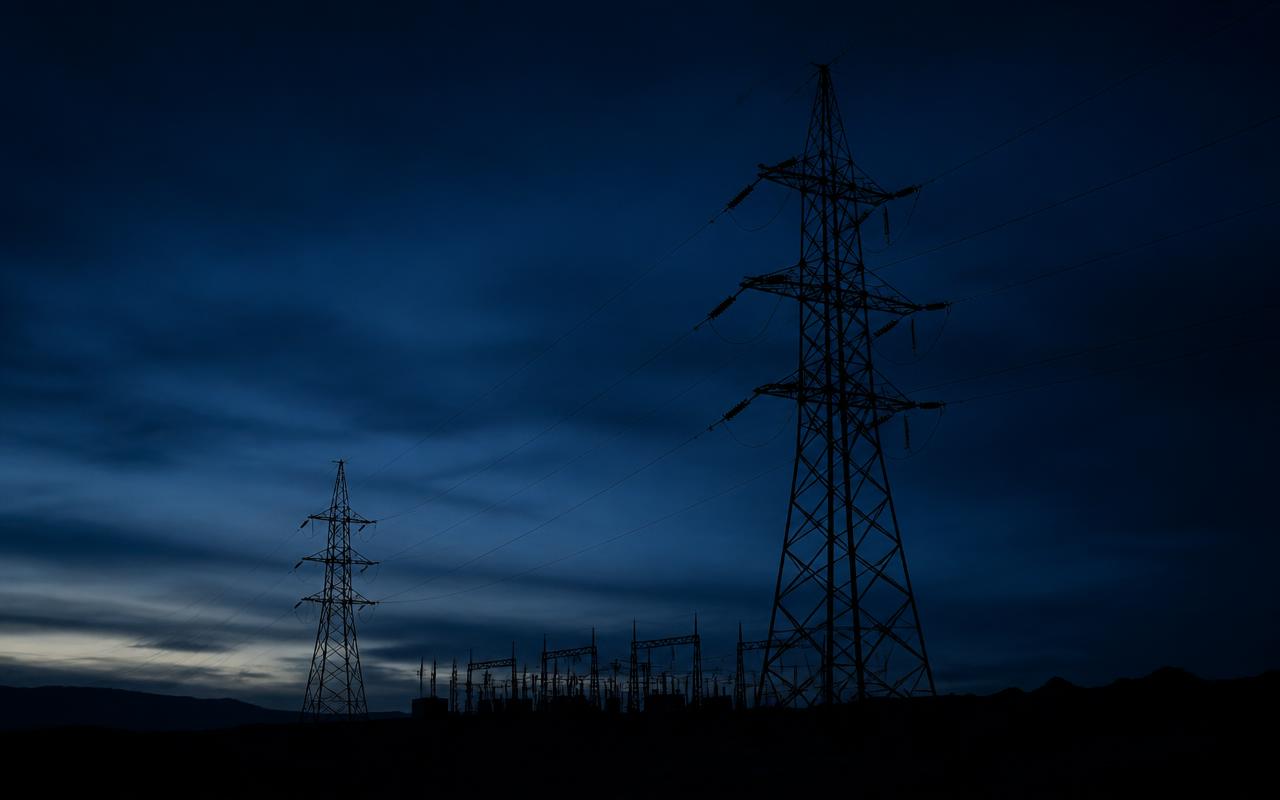 Off-grid clean energy infrastructure